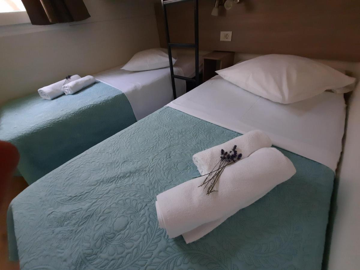 Hotel Kamp Rujno Starigrad Paklenica Exteriér fotografie